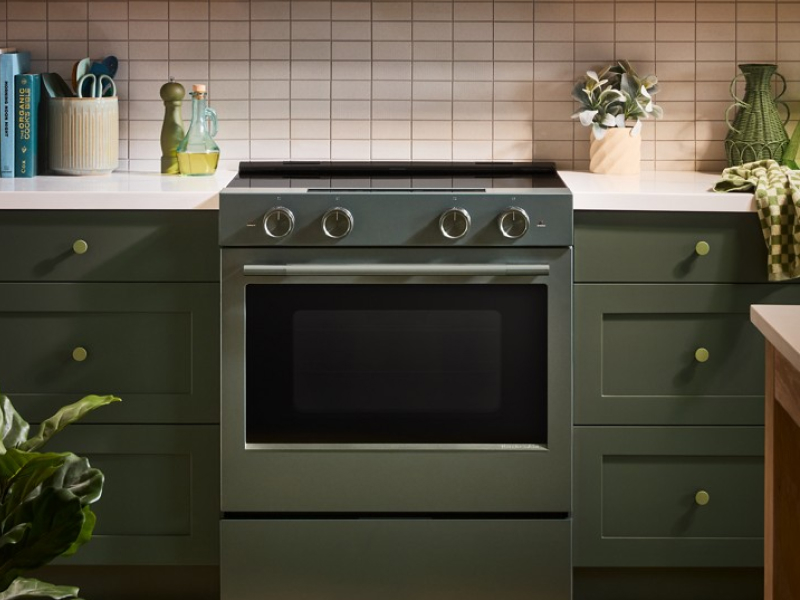 Juniper electric range in an updated kitchen