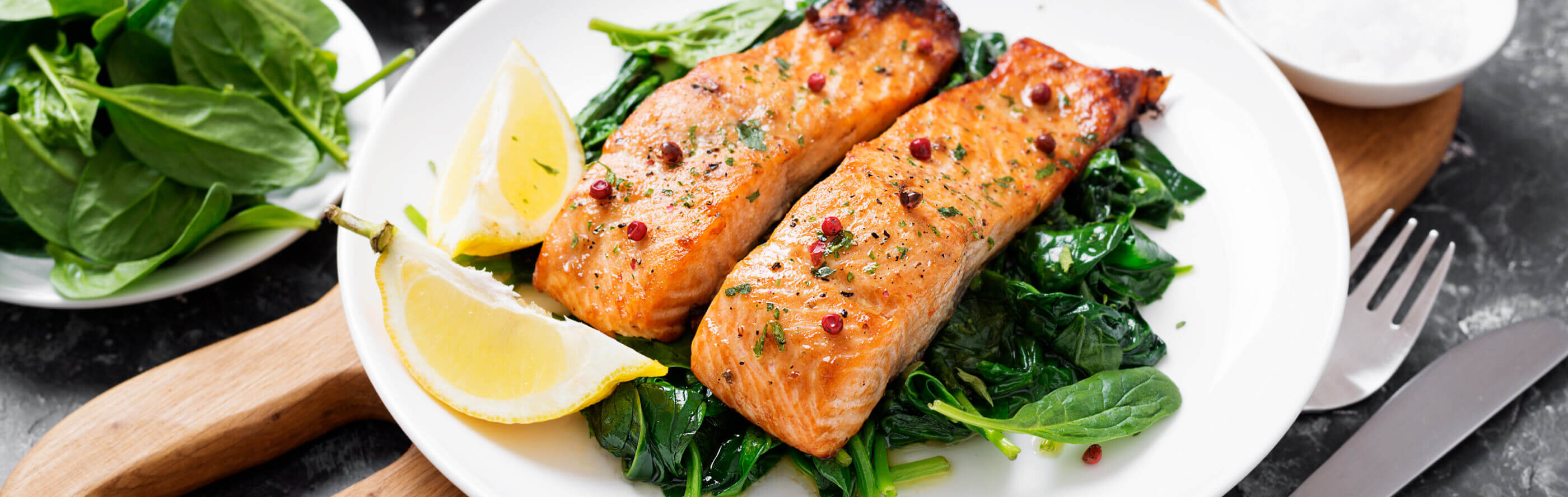 Cooked salmon on a plate