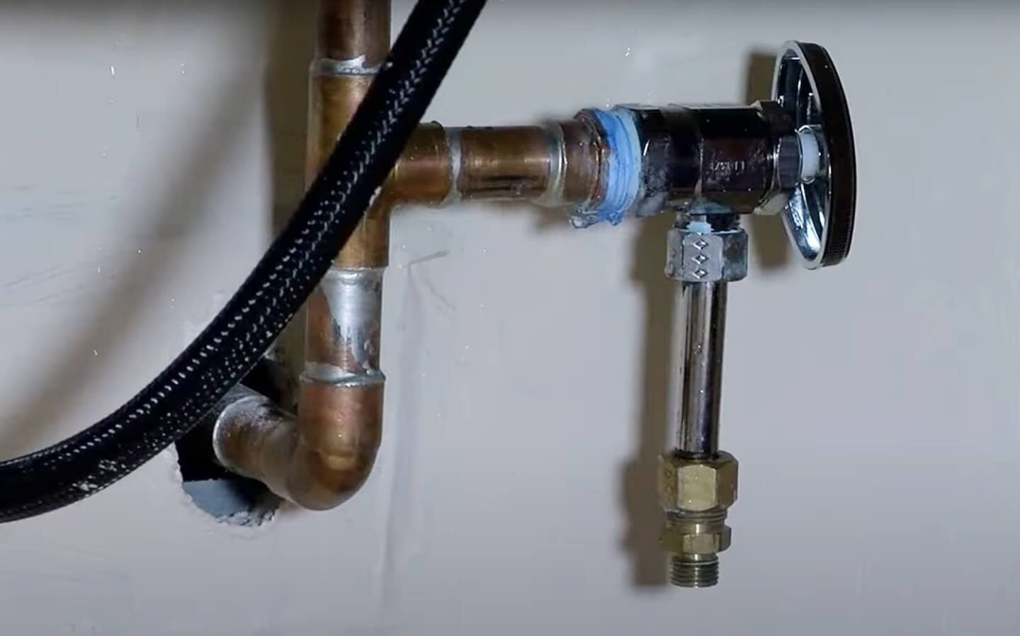 image of water shut-off plumbing
