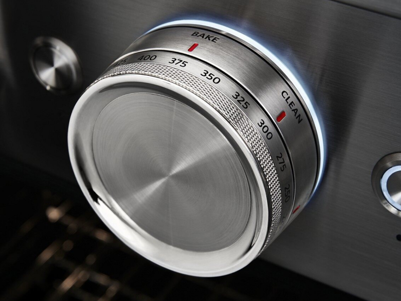 Close-up of control knob