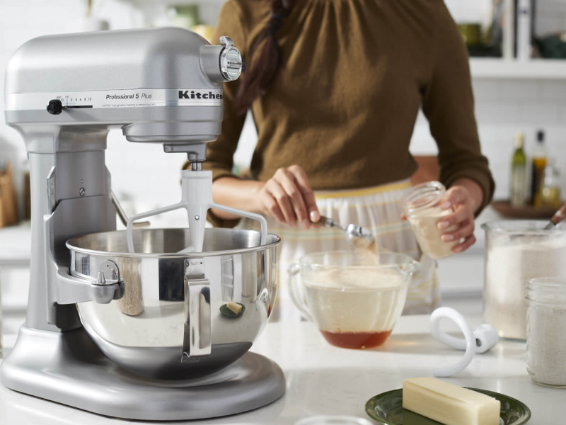 Measuring baking ingredients