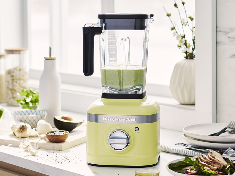 Chutney in blender on kitchen counter