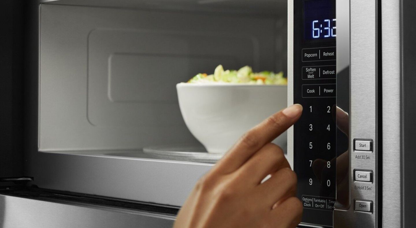 Heating a dish in a microwave