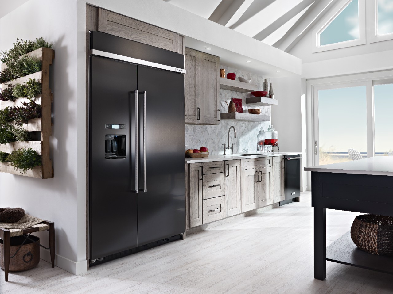 Complete your kitchen suite with refrigerators in black stainless steel.